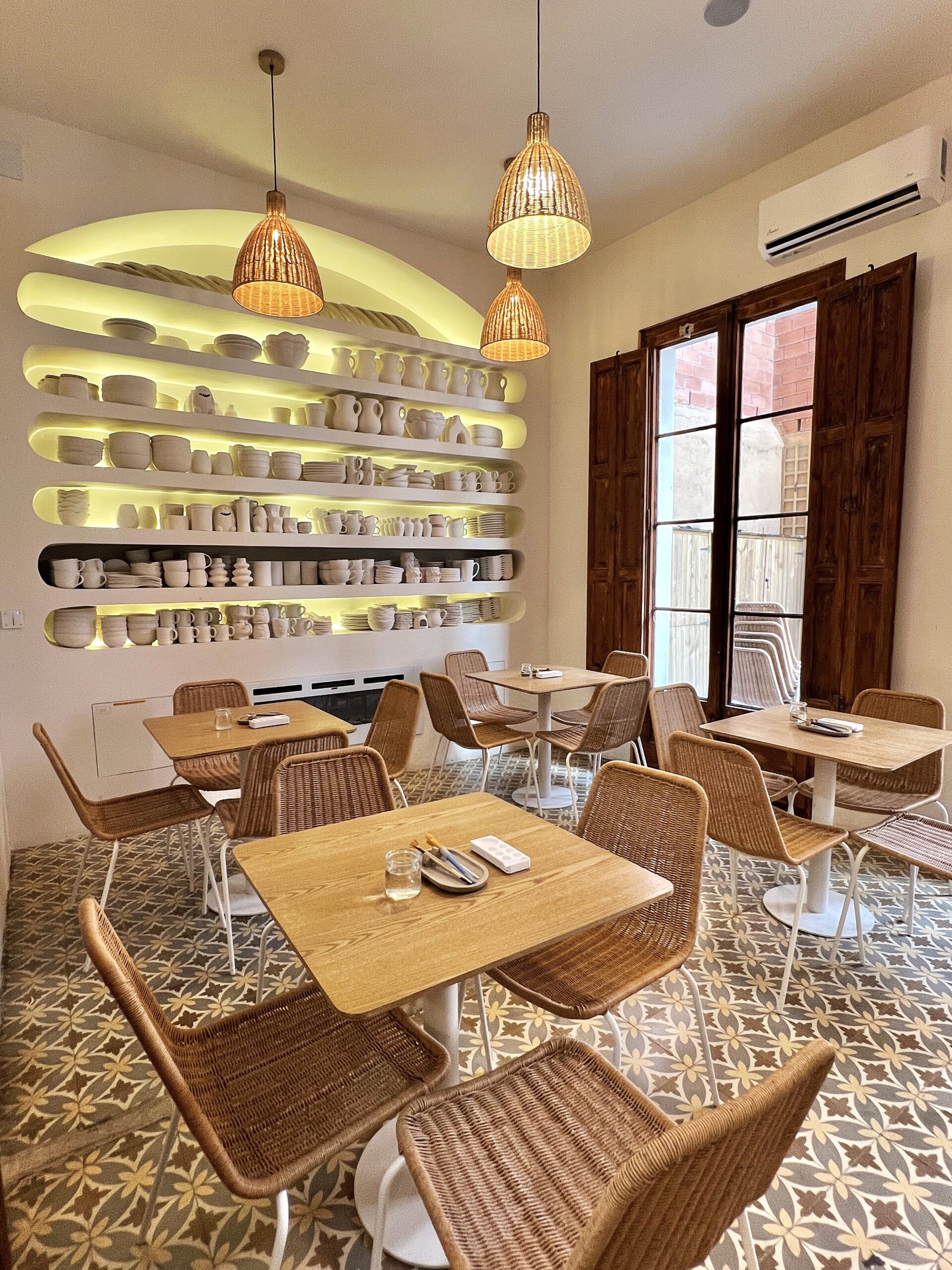 Gràcia ceramics workshop Barcelona